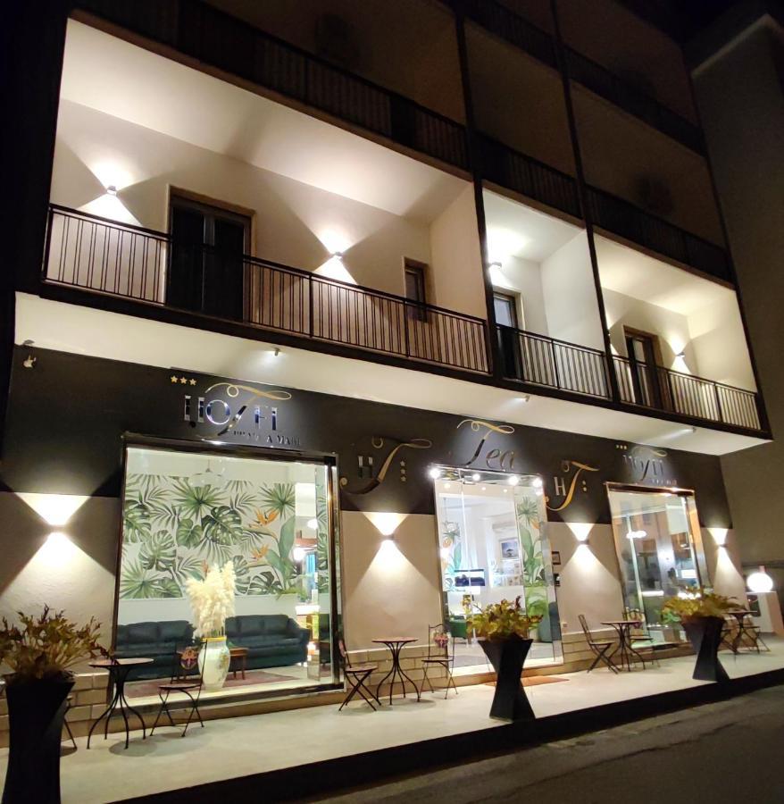 Hotel Tea Deluxe - Praia Прая а Маре Екстериор снимка